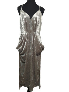 BCBGeneration Gray Crushed Velvet Low V-Neck Grecian Tulip Midi Dress M
